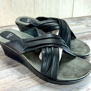 Dansko Sandals Women 9.5 Black Leather Avalon Wedge Slides Crisscross Strap EU40